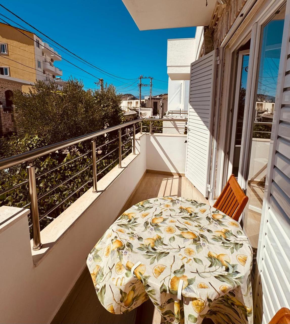 Orfeu Apartments Ksamil Exteriör bild